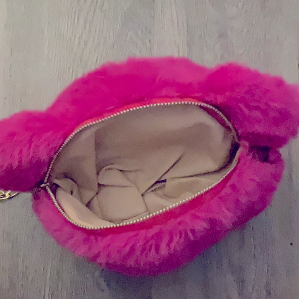 Pink bear purse - Picture 4 of 4
